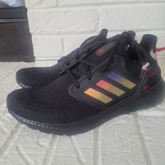 Adidas ultraboost 20 running shoes - Picture 3 of 6